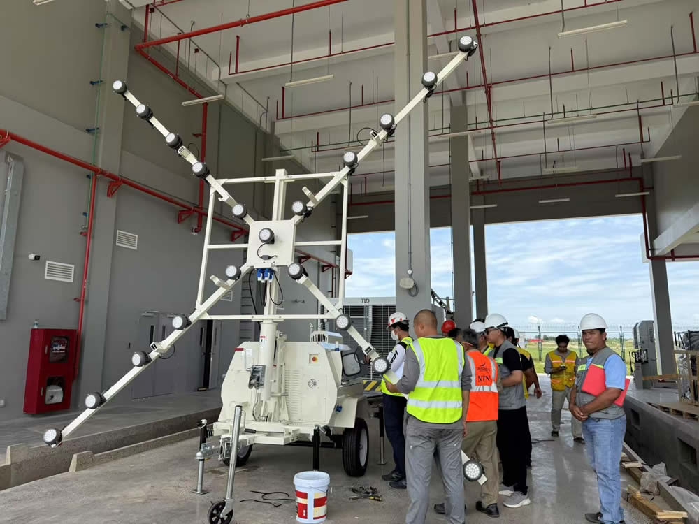 拖車式移動照明車 機場跑道關閉預警標志燈塔4TN4000B